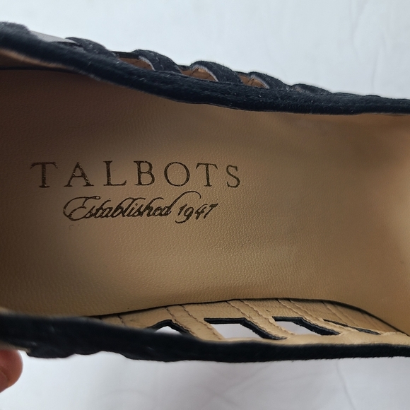 TALBOTS salena black Leather pumps - Picture 7 of 8